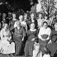 Elgin, Group of Women 2