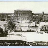 http://archives.library.eou.edu/images/2007.3.2854.jpg