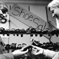 1974 Students, Shopping D 05
