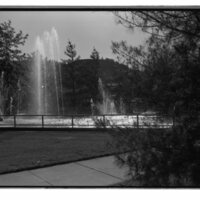 1989 Badgley Hall Fountain 02