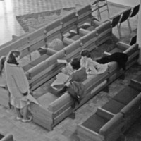 1985 Hoke Hall Lounge 02