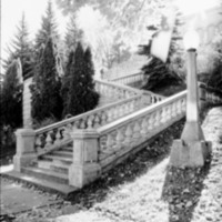 http://archives.library.eou.edu/images/2012.2.87004.003.jpg