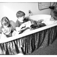1989 Ackerman Elementary School, Bathtub 06