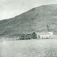 Hot Lake, Construction
