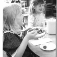 1989 Ackerman Elementary School, Snacks 11