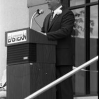 1990 Loso Hall Dedication 15