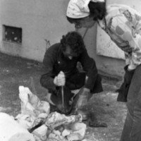 1977 Sculpture Class, Breaking Molds 01