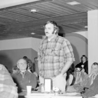 1975 Town Hall Meeting with Governor Straub 03