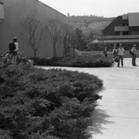 1985 Students, April Outdoor Candid Shots 14