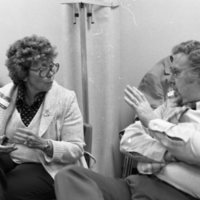1980 Employees, Talking 04