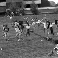 1985 Volleyball, New Students 03