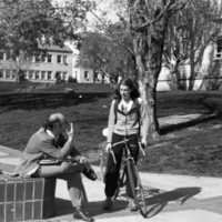 1981 Student, Consults Professor 01