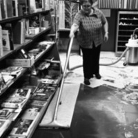 1978 Hoke Hall, Flood Bookstore Cleanup 10