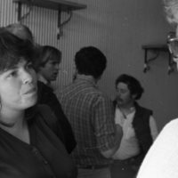 1981 Employees, Talking 02