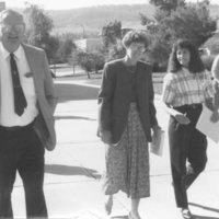 1992 Employees, Walking