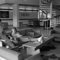1985 Students, May Lounge 03