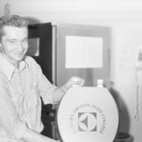 1979 Employees, Toilet Seats 04