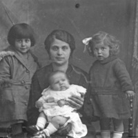 Oregon, Mother &amp; Children