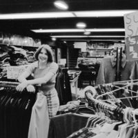 1974 Shopping, Student B 01