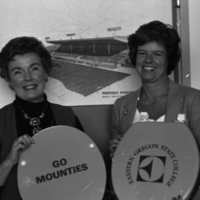 1979 Employees, Toilet Seats 02