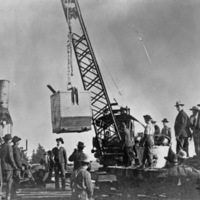 Elgin, Unloading Machinery