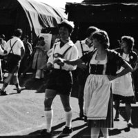 1981 October Festival, Folk Dancing 11