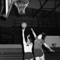 1979 Women's Basketball Action 05
