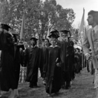 1977 Graduation, Graduates Walk 06