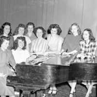 1948 Homecoming Queen Candidates 4-1