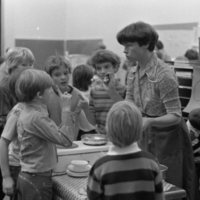 1977 Ackerman Elementary Cooking