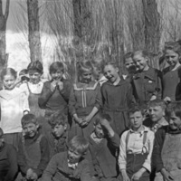 Island City, Schoolchildren 4
