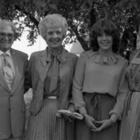 1981 Student, Lisa Manning and June McDonald With Family