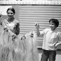 1981 Ackerman Elementary Classroom, Micronesian Program 09