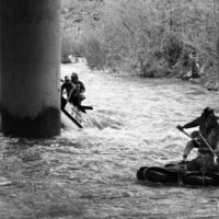 1984 Raft Race, Stuck 02