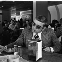 1976 Employees, Lunch 01