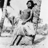 Dobodura Natives, Women 7