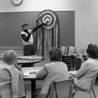 1978 Grande Ronde Mini College, Weaving 01