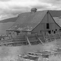 Ladd Canyon, Barn 2