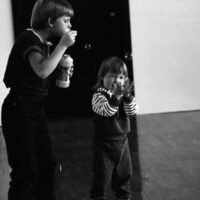 1985 Children, Bubbles 02