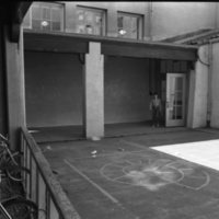 1976 Ackerman Elementary School, Courtyard 01