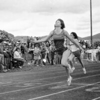 1983 Track, Running 02