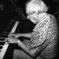 1985 Elderhostel Program, Piano 08
