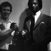 1981 Football Players with Trophy 01