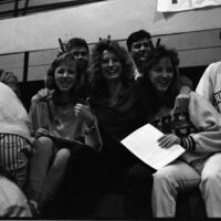 1991 Women's Basketball, Lewis &amp; Clark at EOSC, Fans 02