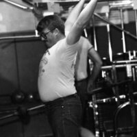 1985 Employees, Weight Training 02