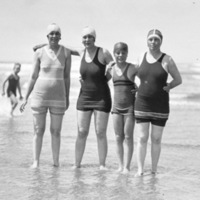 Reuter Group-XX, Beach 5