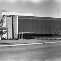 1976 Badgley Hall 02