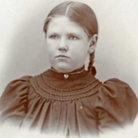 Portrait - Hutchinson, Dora