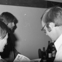 1976 Mini College, Social 05