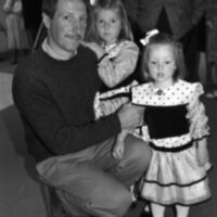 1990 Loso Hall Gallery Reception 21